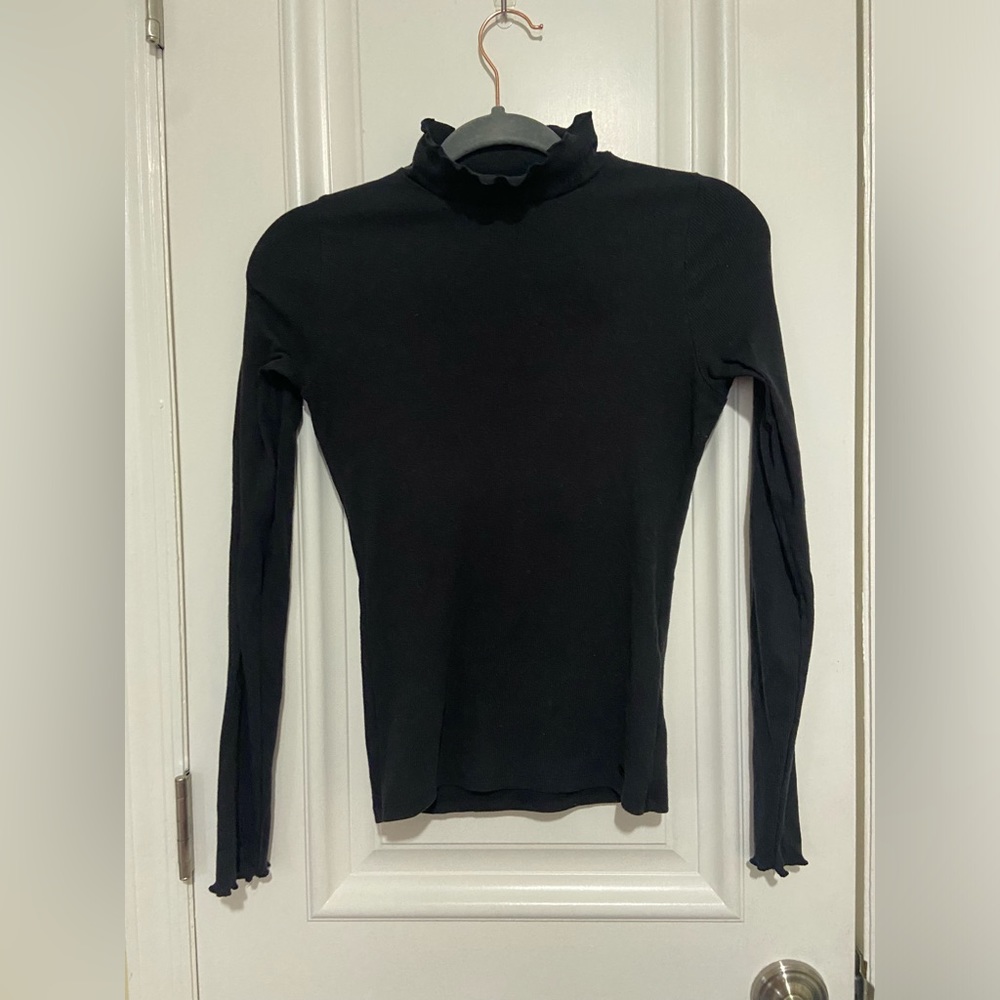 Hollister mock neck long sleeve